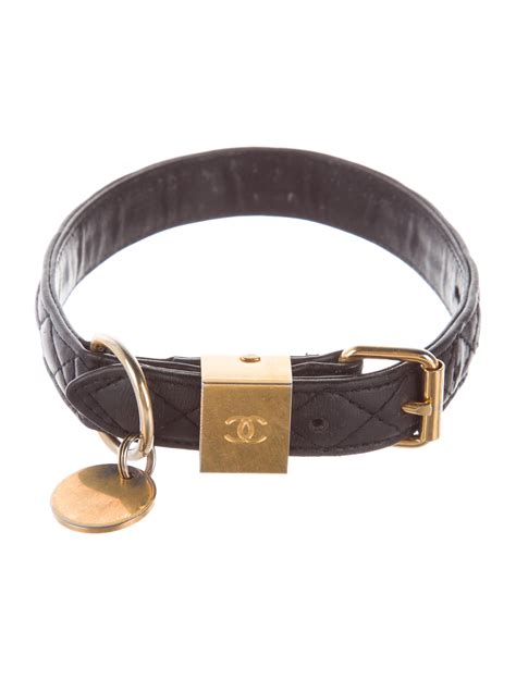 designer dog collars chanel.